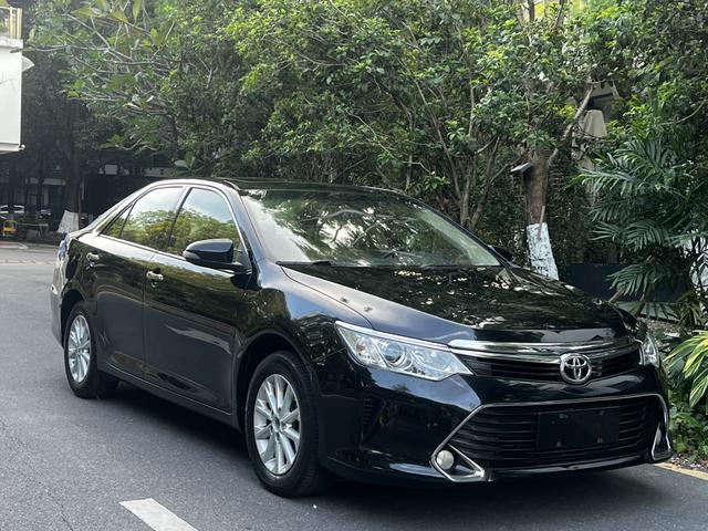 Certificated Used GAC Toyota Camry 2016 2.0E 10th Anniversary Elite Edition