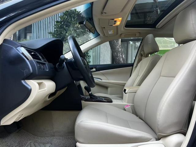 Certificated Used GAC Toyota Camry 2016 2.0E 10th Anniversary Elite Edition