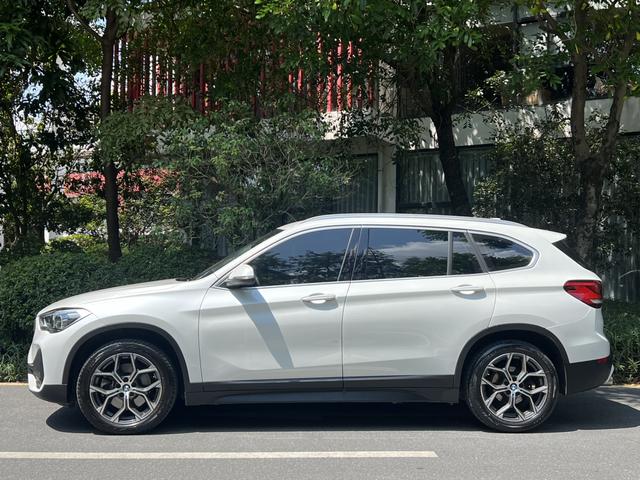 Certificated Used BMW X1 2022 Sdrive25li Lingxianxing