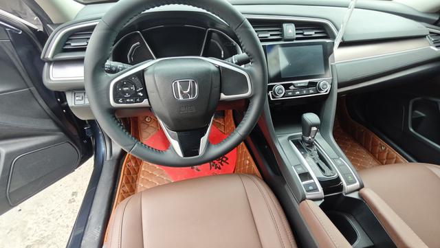 Certificated Used Dongfeng Honda Civic 2016 220Turbo CVT Premium