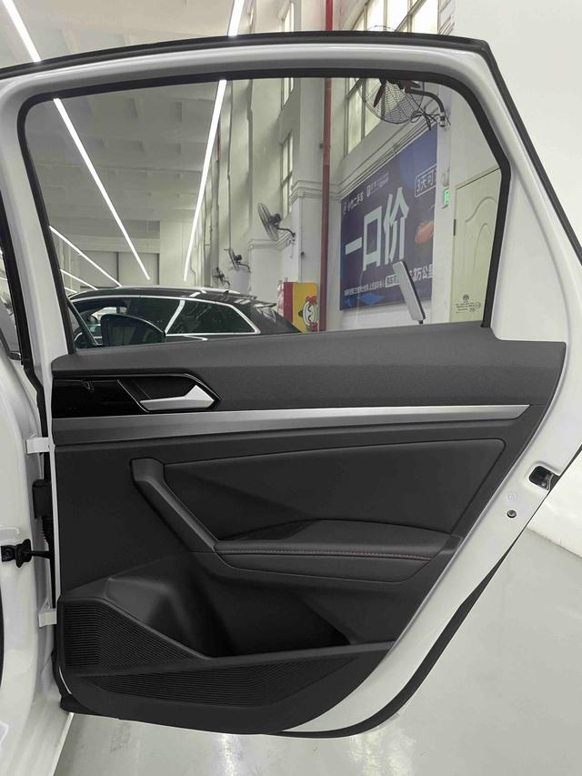 Certificated Used SAIC Volkswagen Lavida 2023 200TSI DSG Starry Sky Manyi Edition