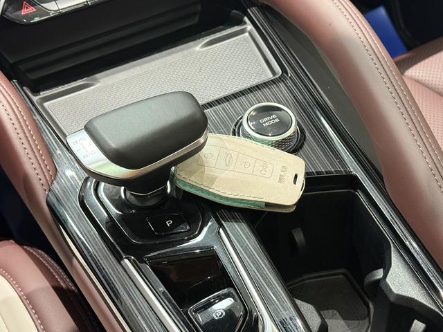 Certificated Used Geely Xingyue L 2021 2.0TD DCT EVO Two-Wheel Drive Zhizun Version