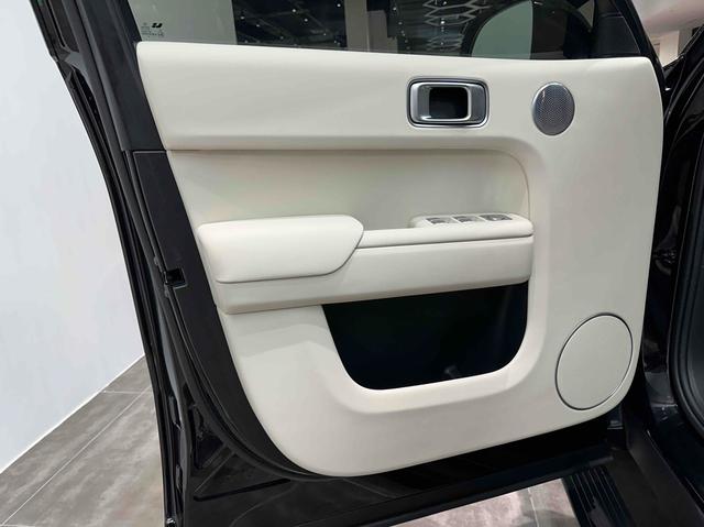 Certificated Pre-Owned Li Auto L9 2024 Ultra Edition -u21592687