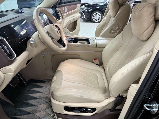 Certificated Pre-Owned Wenjie M9 2024 Extended-Range Ultra Six-Seater Edition -u21923603