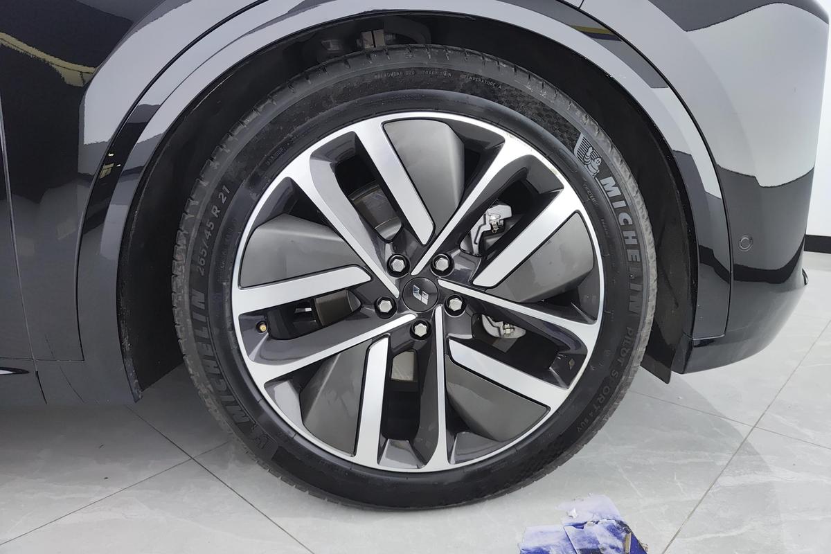 Certificated Pre-Owned Li Auto L8 2023 Pro Edition -u19803974