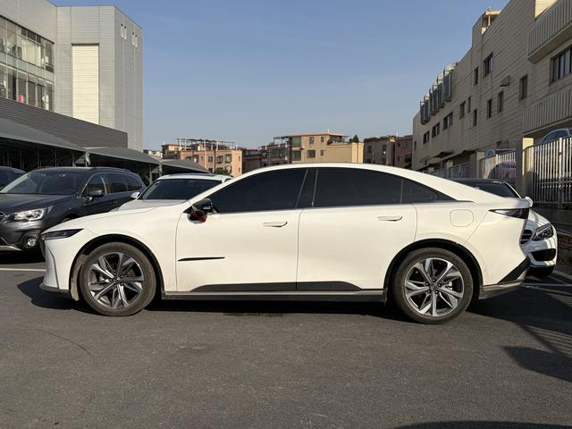 Certificated Pre-Owned Mazda EZ-6 2024 Extended Range 130 -u21826036