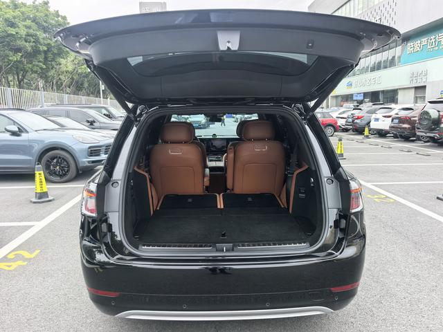 Certificated Pre-Owned Wenjie M9 2024 Extended Range Max Six-Seater Version -u21683184