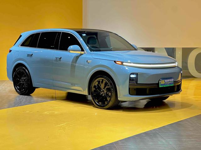 Certificated Pre-Owned Li Auto L7 2023 Pro Edition -u21593730