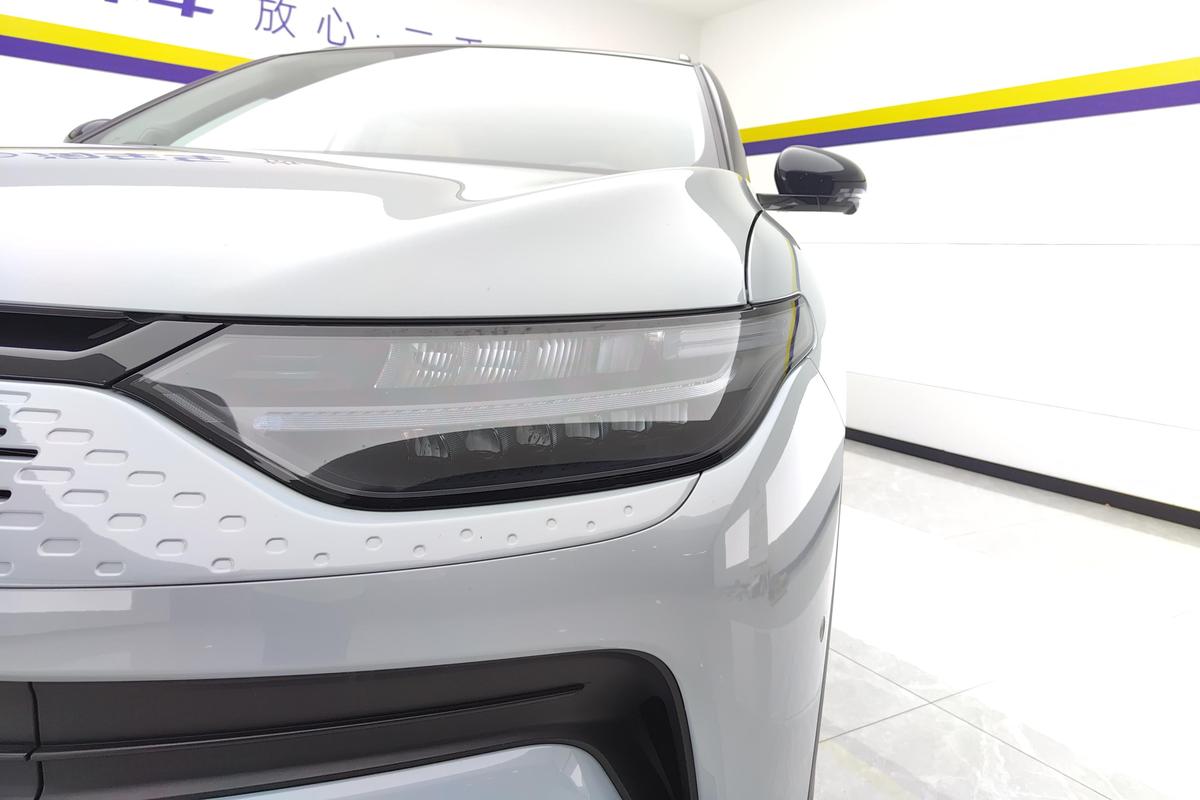 Certificated Pre-Owned Leapmotor C11 2024 Extended-Range 300 Premium Edition -u21737170