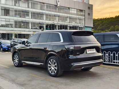 Certificated Pre-Owned Wenjie M8 2025 Extended Range Max Six-Seater Version -u21874263