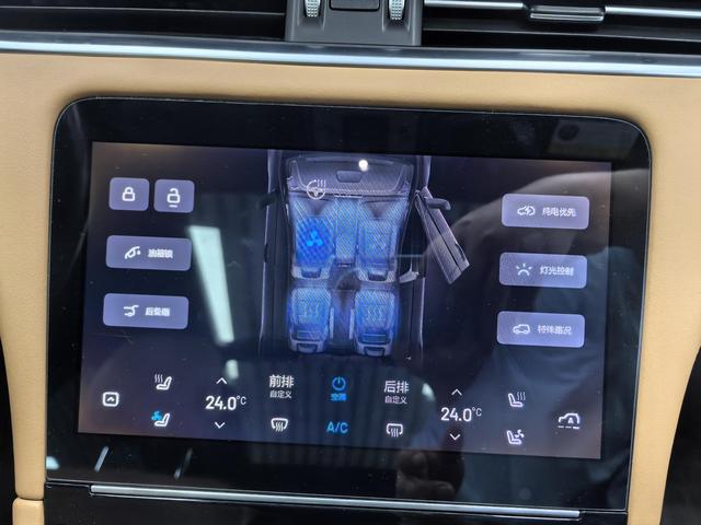 Certificated Pre-Owned Li Auto ONE 2021 Extended Range 6-Seater Edition -u21552936