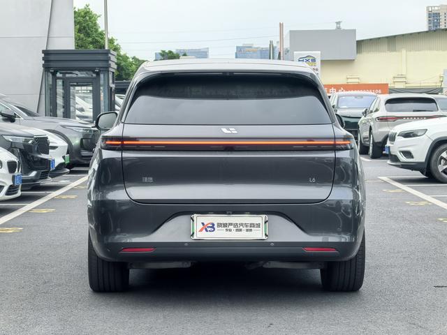 Certificated Pre-Owned Li Auto L6 2024 Pro Edition -u21629448