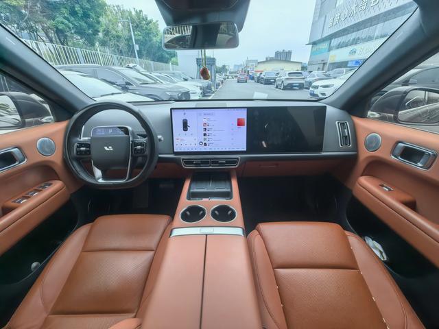 Certificated Pre-Owned Li Auto L6 2024 Pro Edition -u21629448