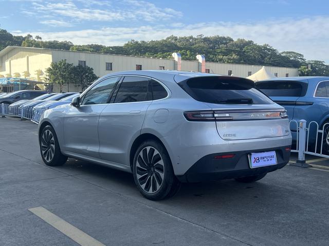 Certificated Pre-Owned Wenjie M5 2022 Extended-Range Four-Wheel Drive Performance Edition -u21714917