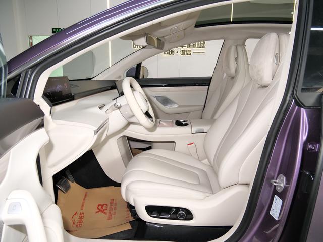 Certificated Pre-Owned Zhijie R7 2024 Extended-Range 37kWh Max Rear-Wheel Drive Version -u21939441