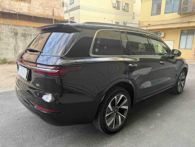 Certificated Pre-Owned Li Auto ONE 2021 Extended-Range 6-Seater Edition -u22076066