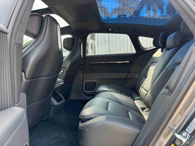 Certificated Pre-Owned AVATR 12 2025 Edition Ultra Rear-Wheel Drive Extended-Range Version -u22058717