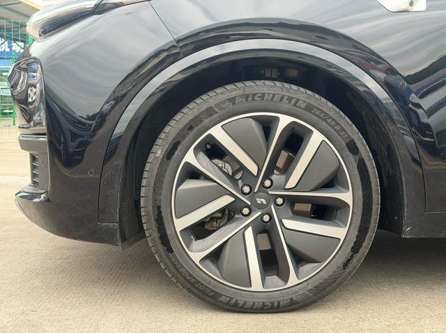 Certificated Pre-Owned Li Auto L9 2022 Max Edition -u21711997