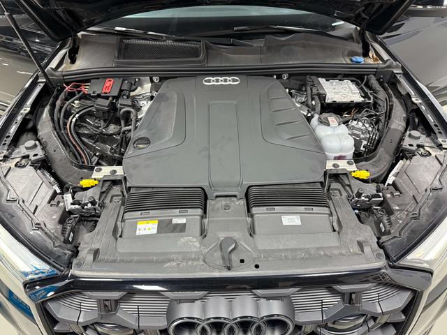 Certificated Pre-Owned Audi Q7 2024 45 TFSI Quattro S Line Black Knight Edition - u21541695