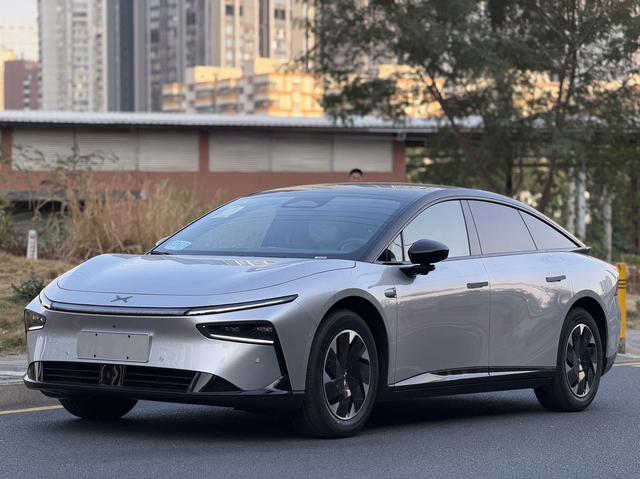 Certificated Pre-Owned XPENG P7+ 2024 Long Range Max-u22323494