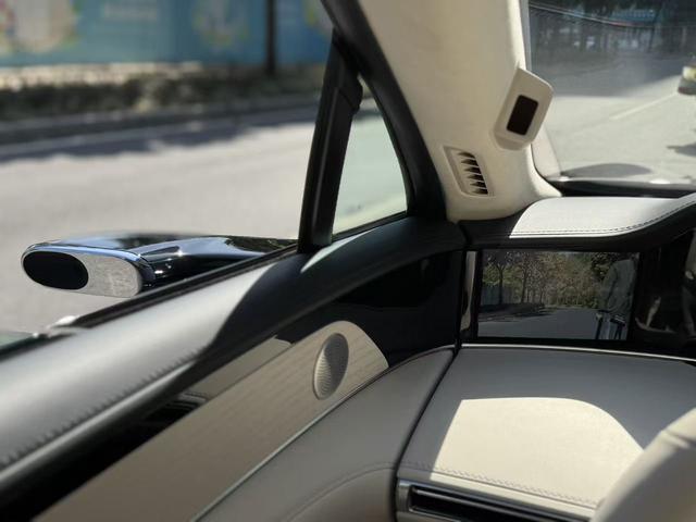 Pre - Owned Voyah S9 2025 Extended - Range Rear - Wheel Drive Ultra