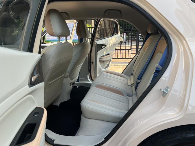 Pre-Owned Ora Haomao 2022 Morandi Edition 400km Standard Range Luxury Version (LFP Battery)