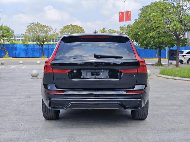 Certificated Pre-Owned Volvo XC60 PHEV 2025 T8 All-Wheel Drive Long-Range Inscription Pro Black Edition -u21129123