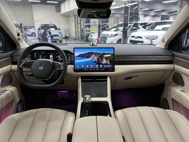 Pre - Owned 2022 AITO M7 Four - Wheel Drive Flagship Edition