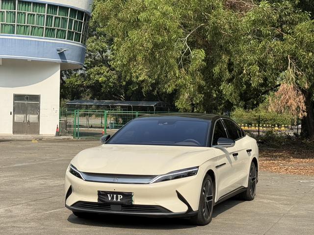 Certificated Pre-Owned BYD Han EV 2020 Ultra Long Range Premium Edition