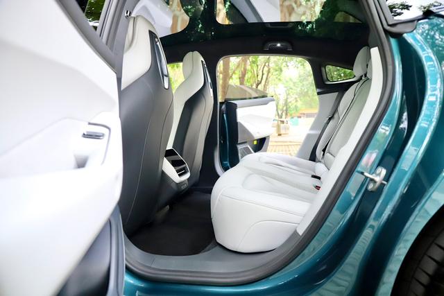 Certificated Pre-Owned XPENG P7 2025 702 Long Range Ultra-u22006768