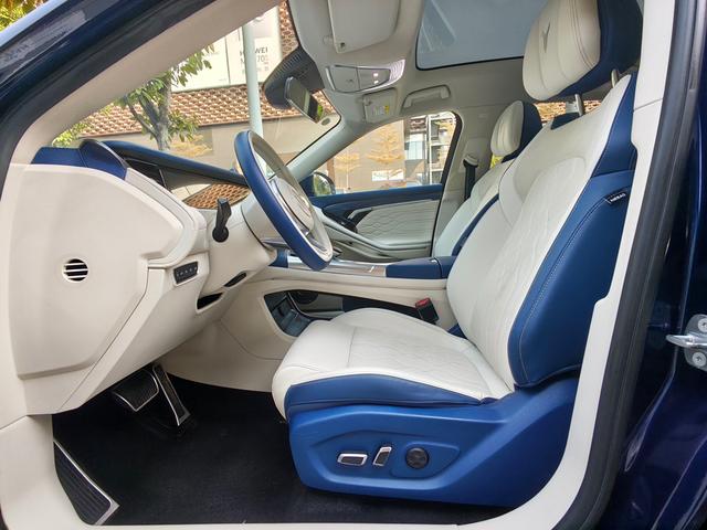 Certificated Pre-Owned VOYAH FREE 2021 4WD Standard Extended-Range Exclusive Luxury Package -u21795612