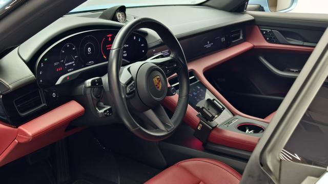 Pre-Owned Porsche Taycan 2022 Taycan 4S