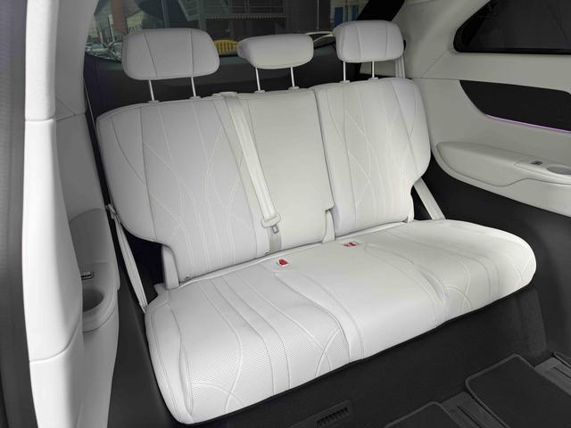 Certificated Pre-Owned XPENG X9 2024 702 Ultra Long Range Max-u21987266