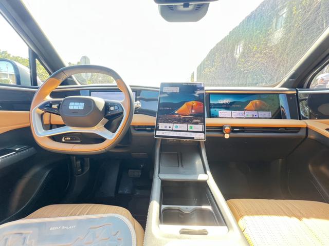 Certificated Pre-Owned Geely Galaxy L7 2024 1.5T DHT 115km MAX Longteng Edition -u22083417