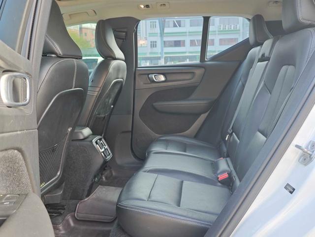 Certificated Pre-Owned Volvo XC40 2022 T4 AWD Inscription Plus - u22050806