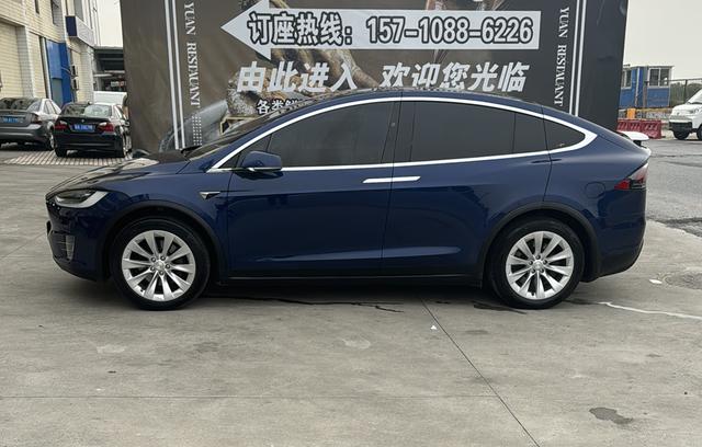 Pre-Owned Tesla Model X 2017 100D Long Range Version