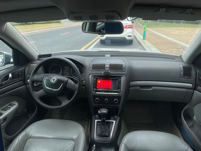 Certificated Pre-Owned Skoda Octavia 2010 2.0L Automatic Yijun Edition - u21335701