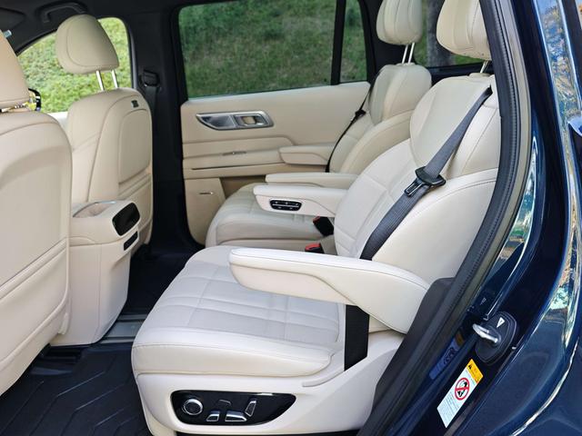 Pre - Owned Shenlan S09 2025 Rear - Wheel Drive Ultra+