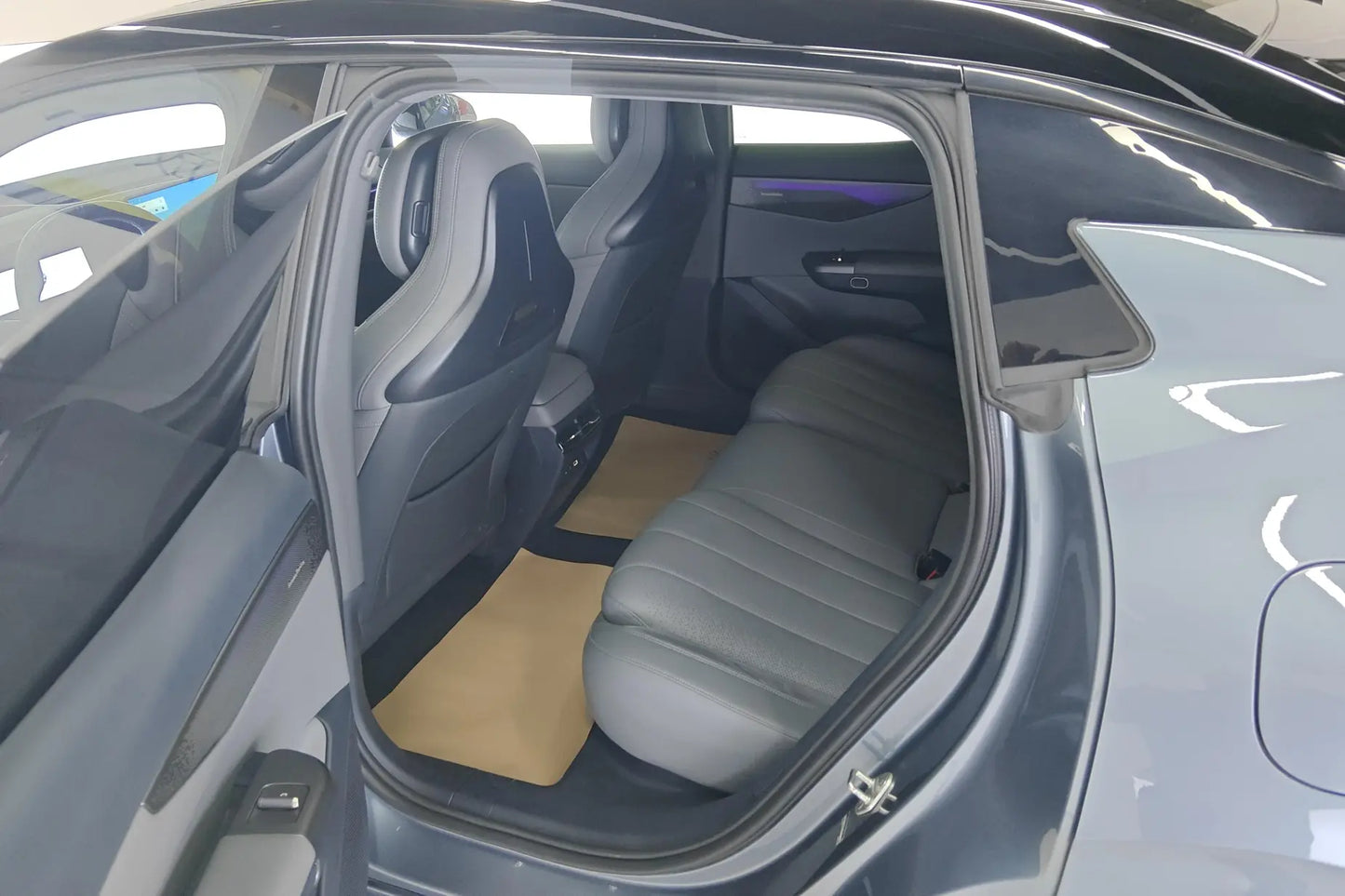 Certificated Pre-Owned Lynk & Co 07 EM-P 2024 126 Long Range Ultra -u22015587