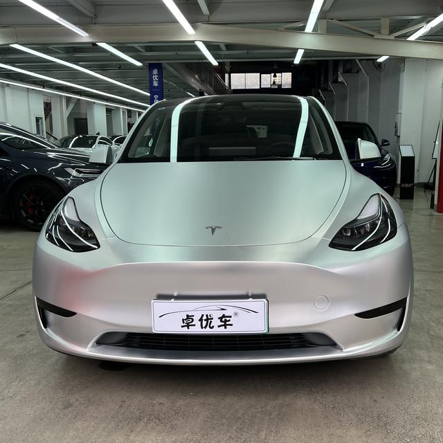 Pre-Owned Tesla Model Y 2024 Rear-Wheel Drive Version