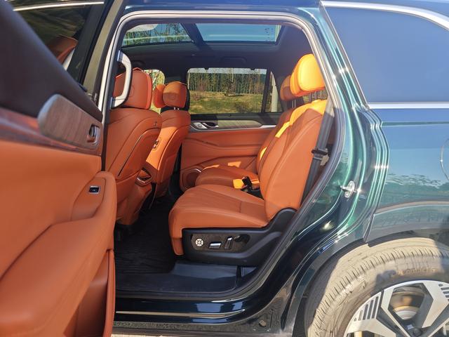 Certificated Pre-Owned GWM Lanshan 2023 4WD Ultra Long Range Edition -u22048488