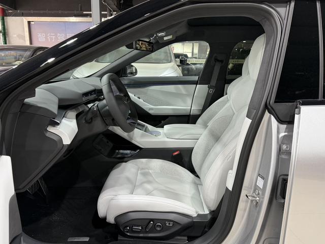 Certificated Pre-Owned XPENG P7 2025 702 Long Range Ultrau21585826