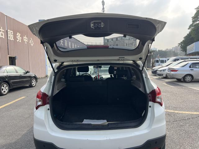 Certificated Pre-Owned FAW-Haima S5 2015 1.6L Manual Comfort Edition - u22137065