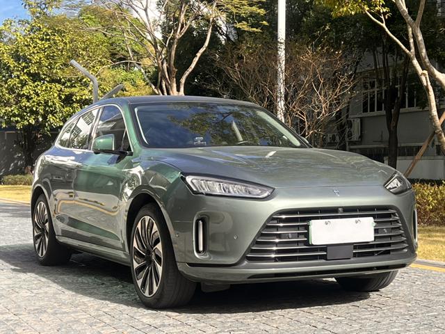 Pre - Owned 2022 AITO M5 Extended - Range 4WD Premium Edition