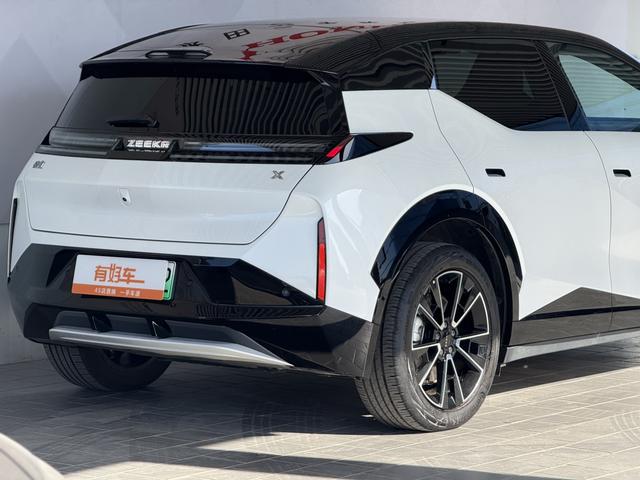 Pre-Owned ZEEKR X 2025 5-Seat Rear-Wheel Drive Long-Range Version