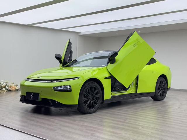 Certificated Pre-Owned XPENG P7 2022 670E+ Pengyi Edition-u20343680