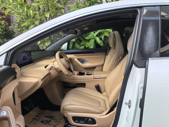 Pre-Owned Luxeed R7 2024 Model Pure Electric 82kWh Pro Rear-Wheel Drive Version