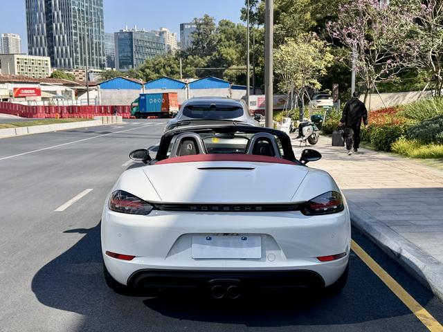 Certificated Pre-Owned Porsche 718 2019 Boxster T - u22305298