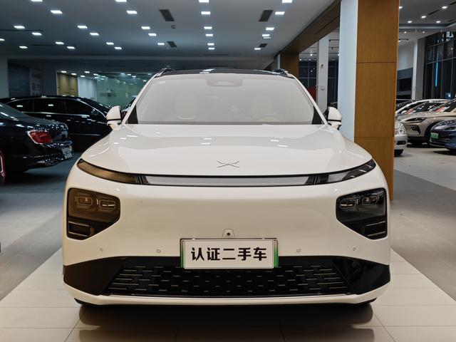 Pre-Owned XPENG G9 2024 Model 702 Max