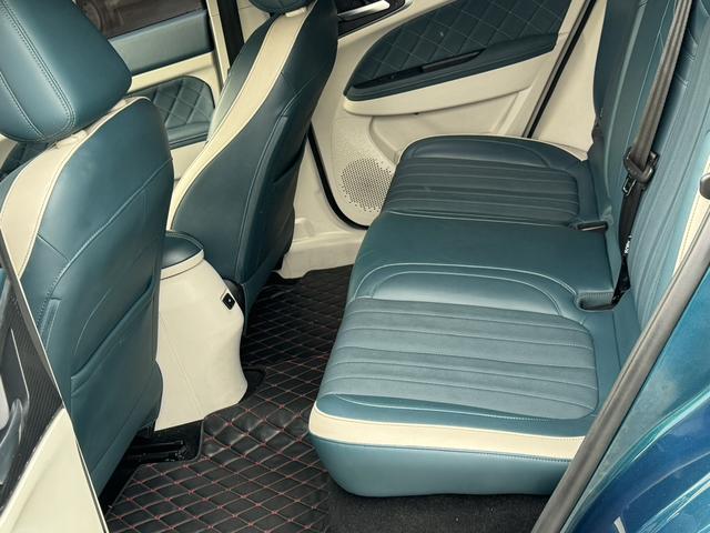 Pre-Owned Ora Good Cat 2022 Model 400km Standard Range Luxury Version Lithium Iron Phosphate